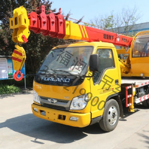藍(lán)牌5噸汽車吊 福田