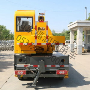 藍(lán)牌5噸汽車吊 福田